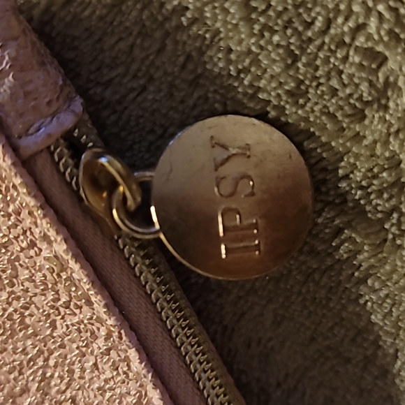 Ipsy Makeup Bag Pink Textured - Picture 3 of 4